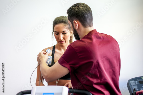 monitoraggio elettrocardiogramma sotto sforzo