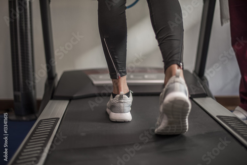 esercizi di riabilitazione con tapis roulant