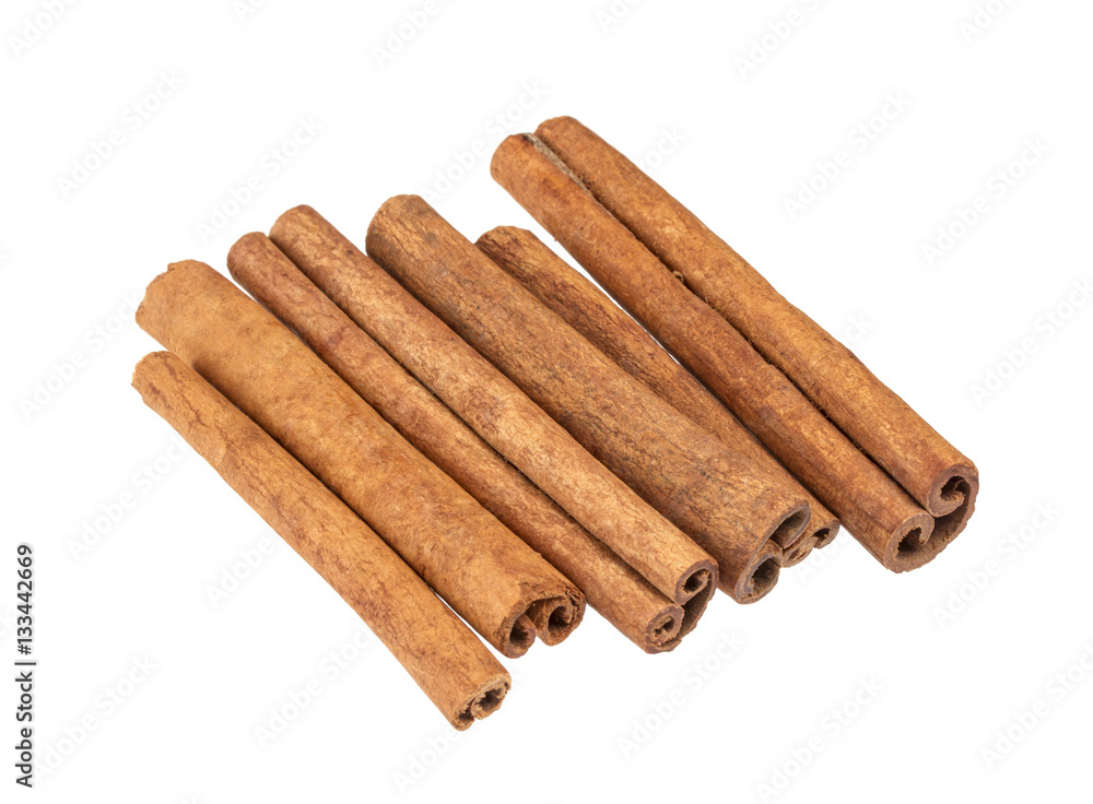 Cinnamon sticks isolated on white background with clipping path