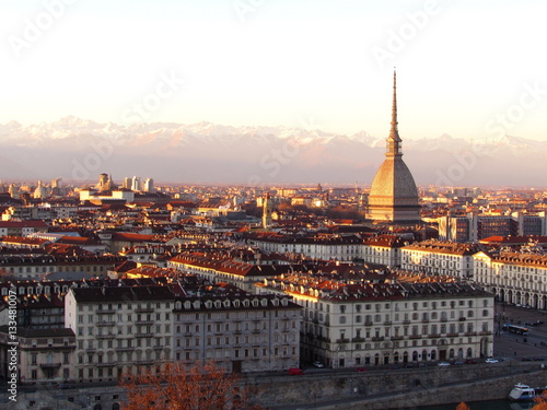 Vista di Torino al tramonto