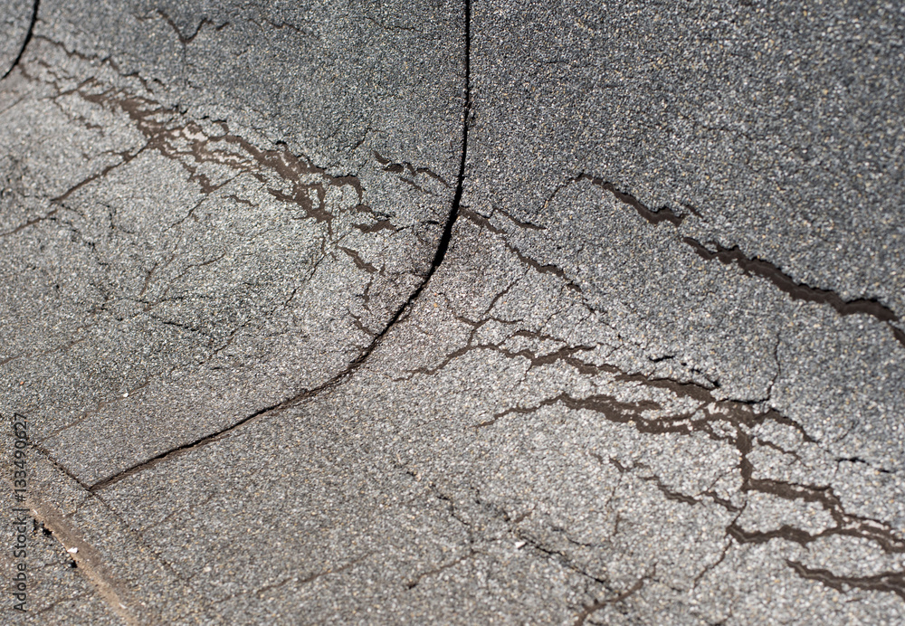 Fototapeta premium damaged roofing felt