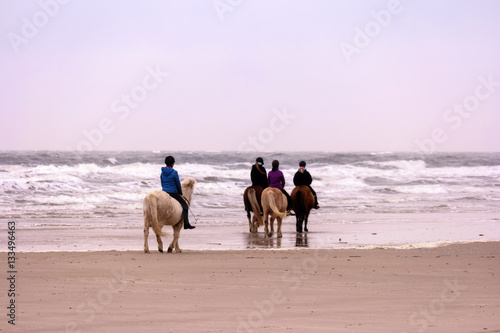 Reiter am Strand von Amrum