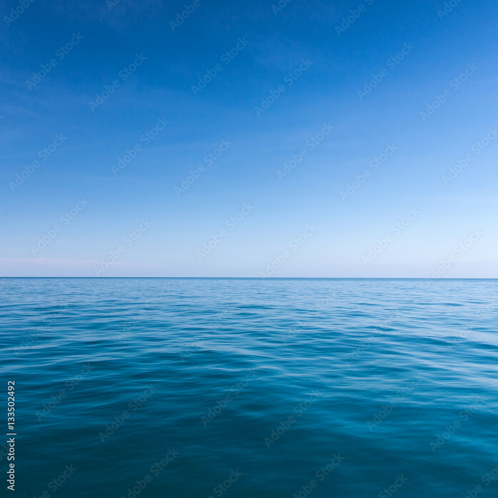 Obraz premium sea background,deep blue water