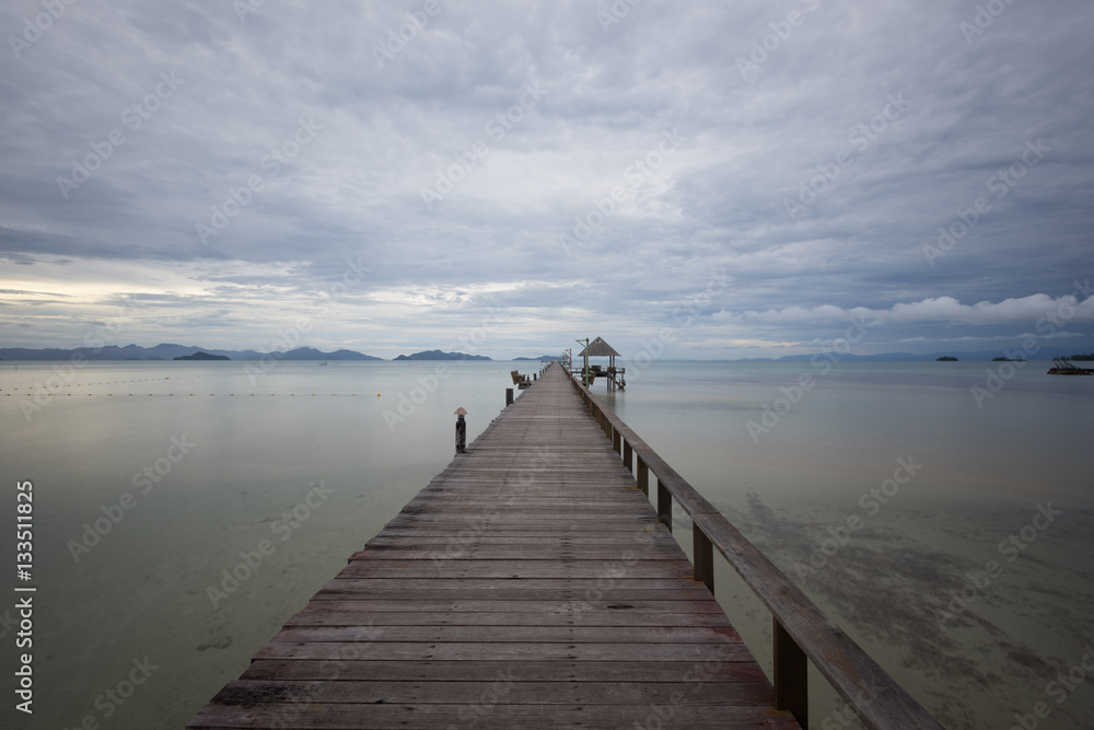 Obraz premium jetty lake 