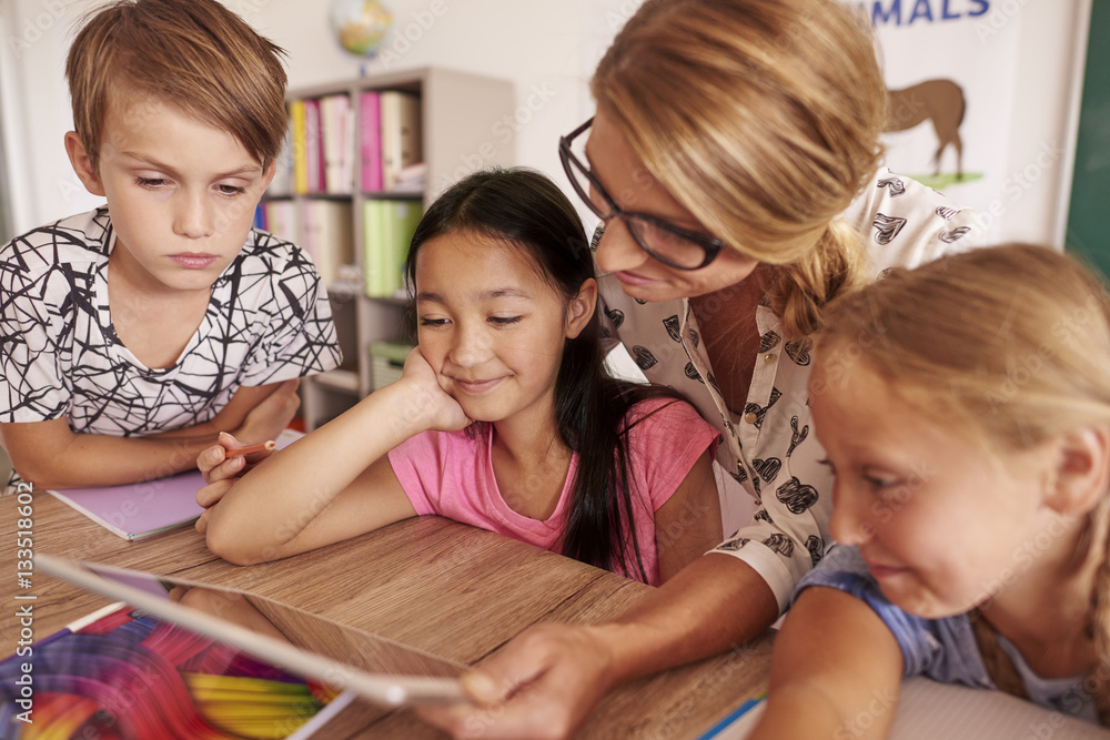 Wireless technology helping kids at learning Wireless technology helping kids at learning
