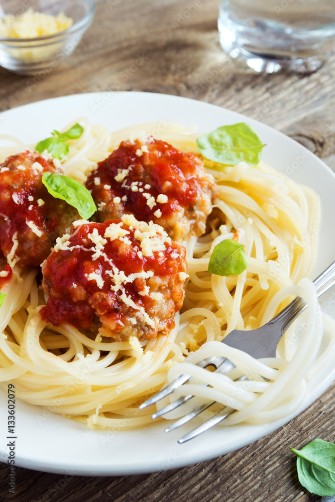 Spaghetti pasta with meatballs Spaghetti pasta with meatballs
