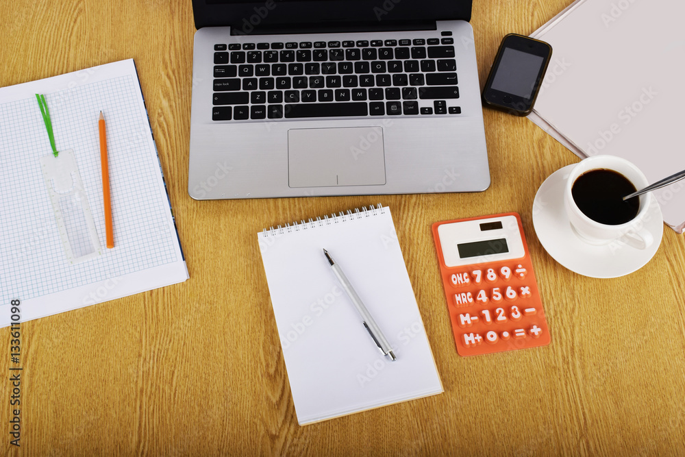 Mock up objects such as computer, calculator and smartphone