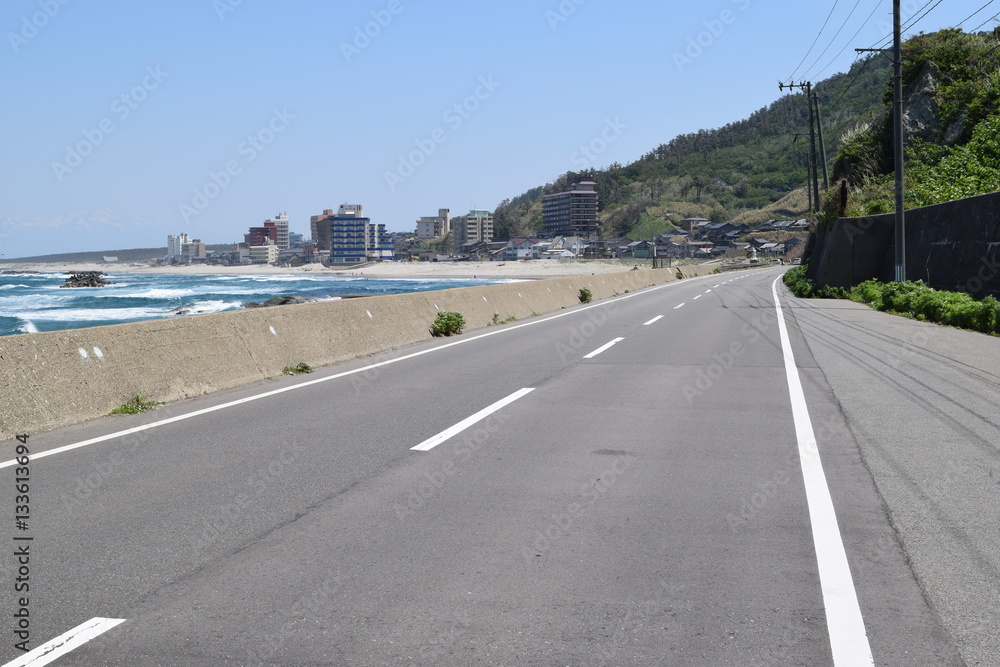 Fototapeta premium 海岸道路