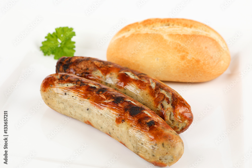 Bratwurst mit Brötchen