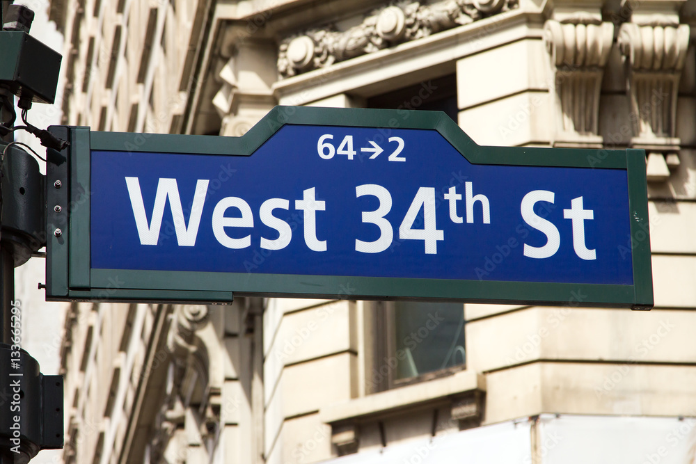 Obraz premium West 34th Street Sign in New York City NYC