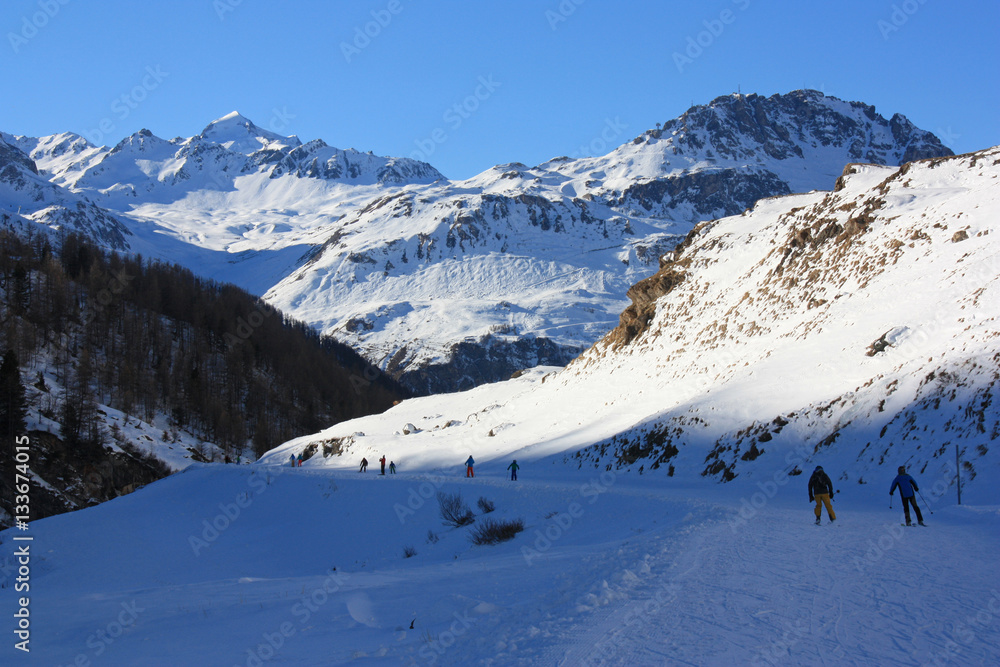 Randonnée à ski dans la vallée de Val-d'Isère en Savoie, France