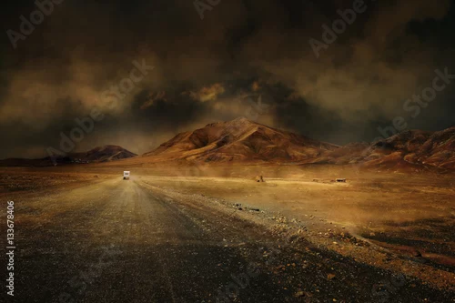 Obraz góra pustynia dziewica droga ścieżka sam klimat ciepły susza