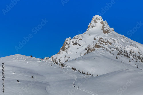 Wallpaper Mural mountain top Torontodigital.ca