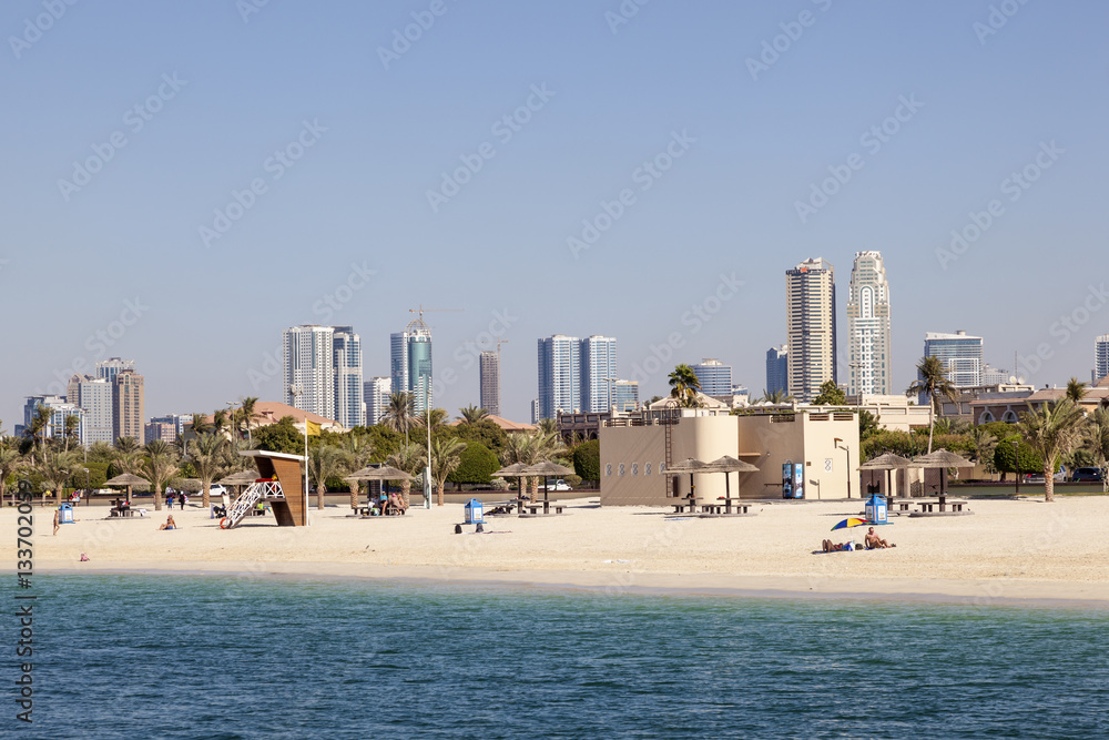 Fototapeta premium Al Mamzar Beach in Dubai