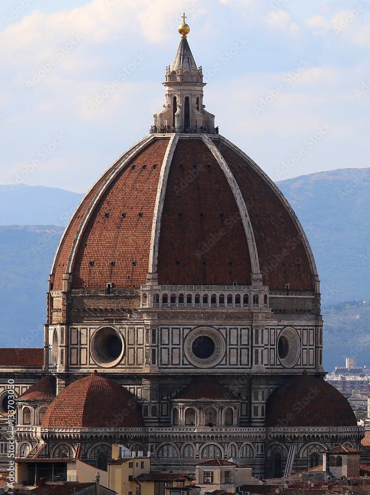 Fototapeta premium city of FLORENCE in Italy with the dome of the Cathedral