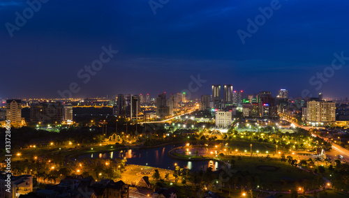 Hanoi cityscape at twilight at West Lake © Hanoi Photography