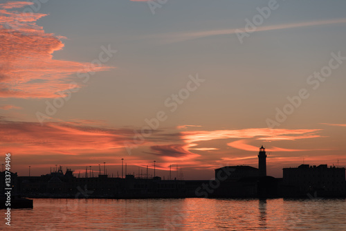 Tramonto infuocato sul golfo di Trieste