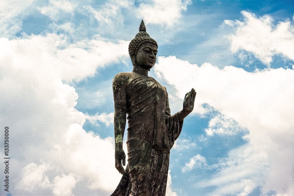 Phutthamonthon is a Buddhist park in Nakhon Pathom Province of Thailand. Highlighted by a 15.87 m high Buddha statue which is considered to be the tallest free-standing Buddha statue in the world Phutthamonthon is a Buddhist park in Nakhon Pathom Province of Thailand. Highlighted by a 15.87 m high Buddha statue which is considered to be the tallest free-standing Buddha statue in the world