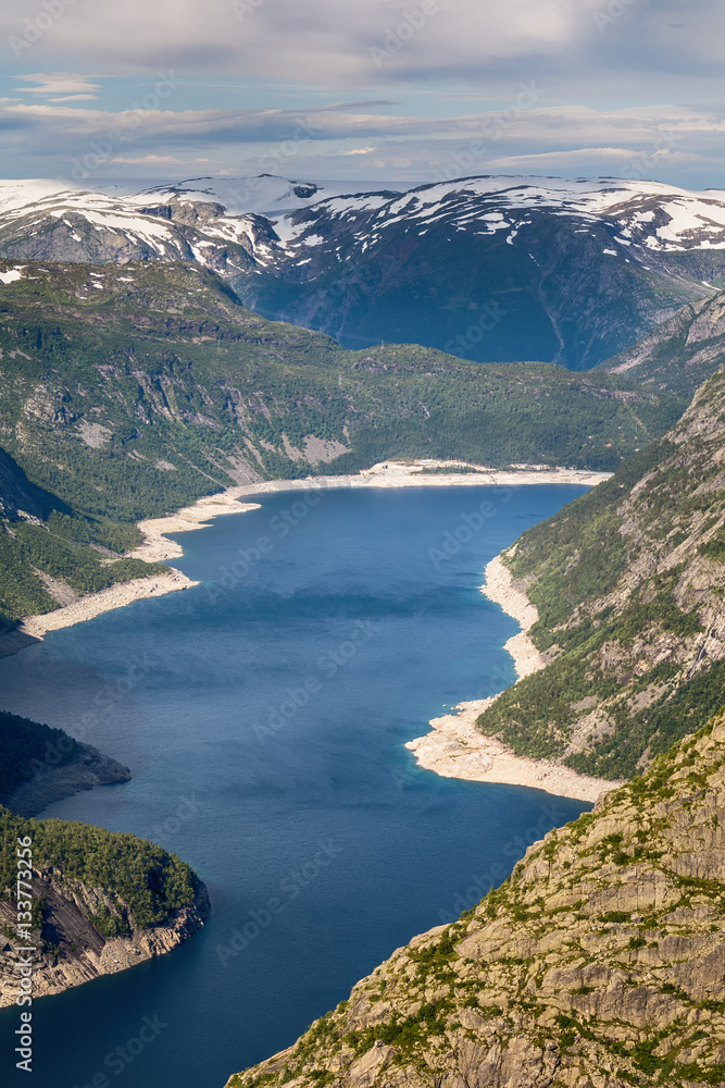 View on the lake from the road Trolltunga Ringedalsvatnet 
