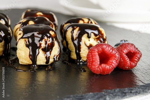 Profiteroles photo