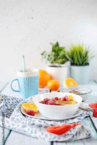 Simple chocolate porridge with fruits