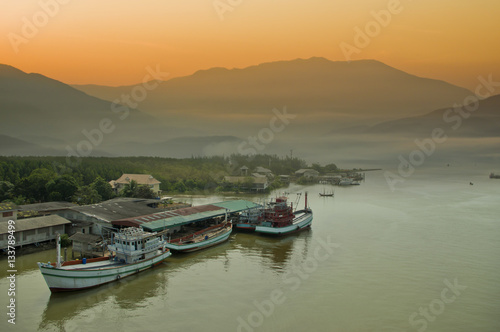 Fototapeta Naklejka Na Ścianę i Meble -  morning fishing boats village at Thailand