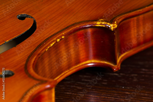 violin on table close up, selective focus image