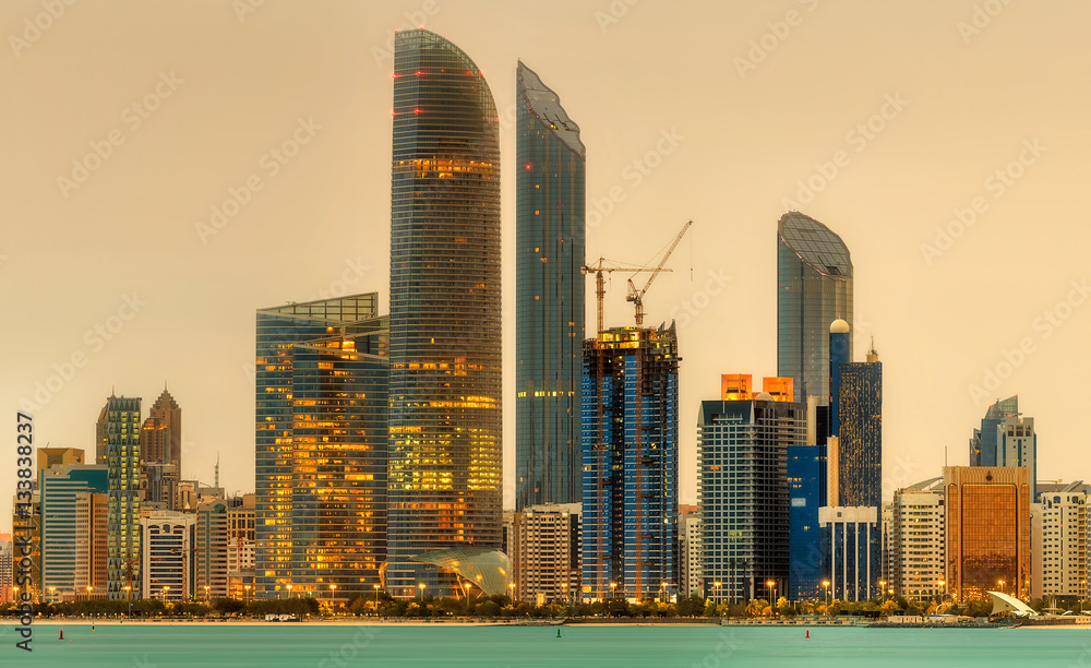 Fototapeta premium Abu Dhabi Skyline