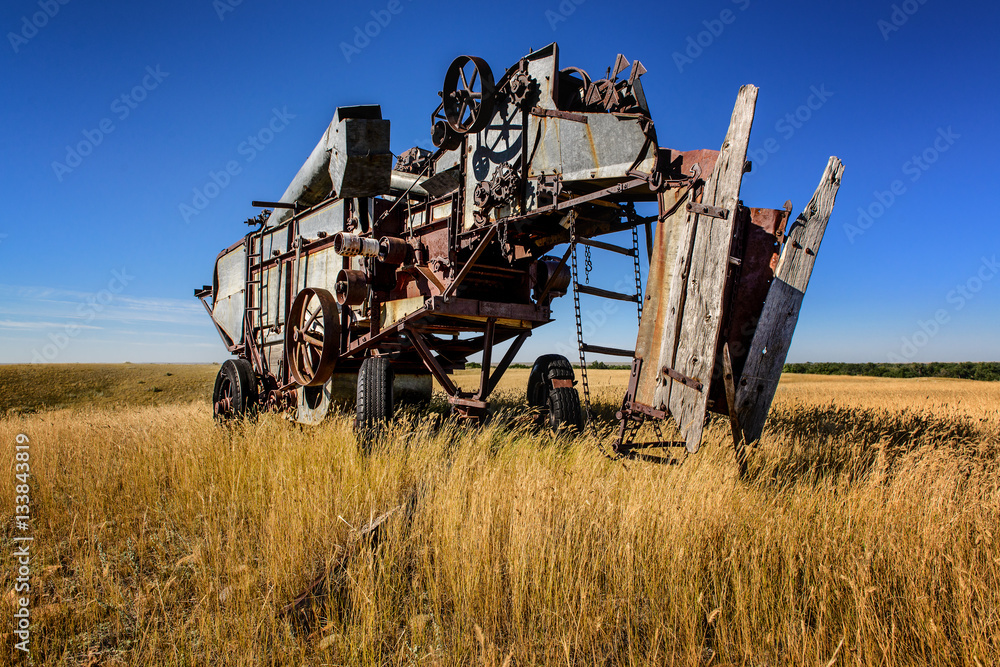 Fototapeta premium Montana Thresher Retired 2
