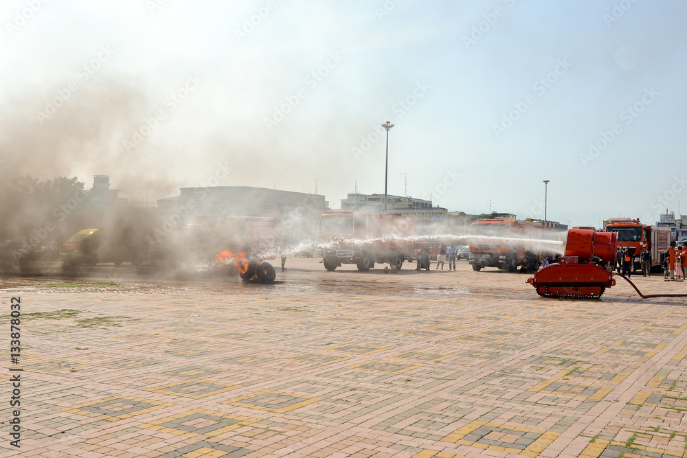 Fototapeta premium firefighter