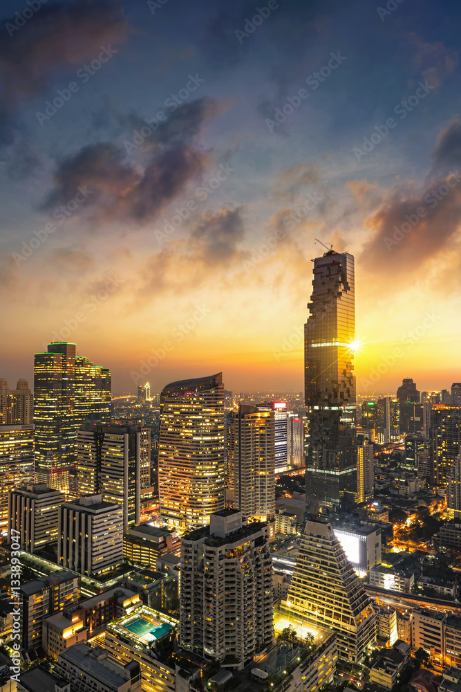 Bangkok city at sunset, Mahanakorn tower, Silom area, Thailand - obrazy, fototapety, plakaty 