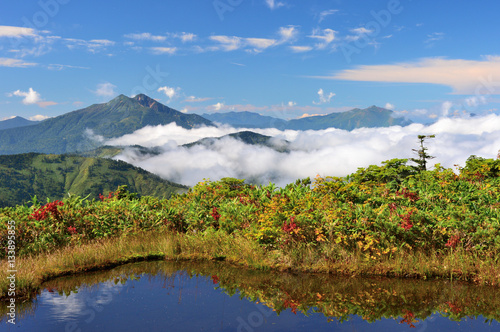  会津駒ヶ岳から望む尾瀬の山々 