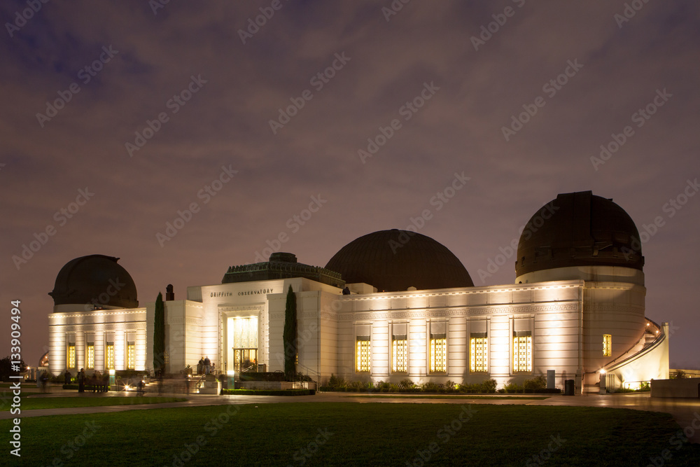 Obraz premium Griffith Observatory At Night