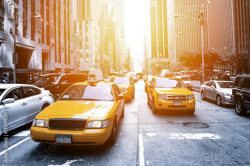 Leinwand Poster New York Taxi im Sonnenlicht