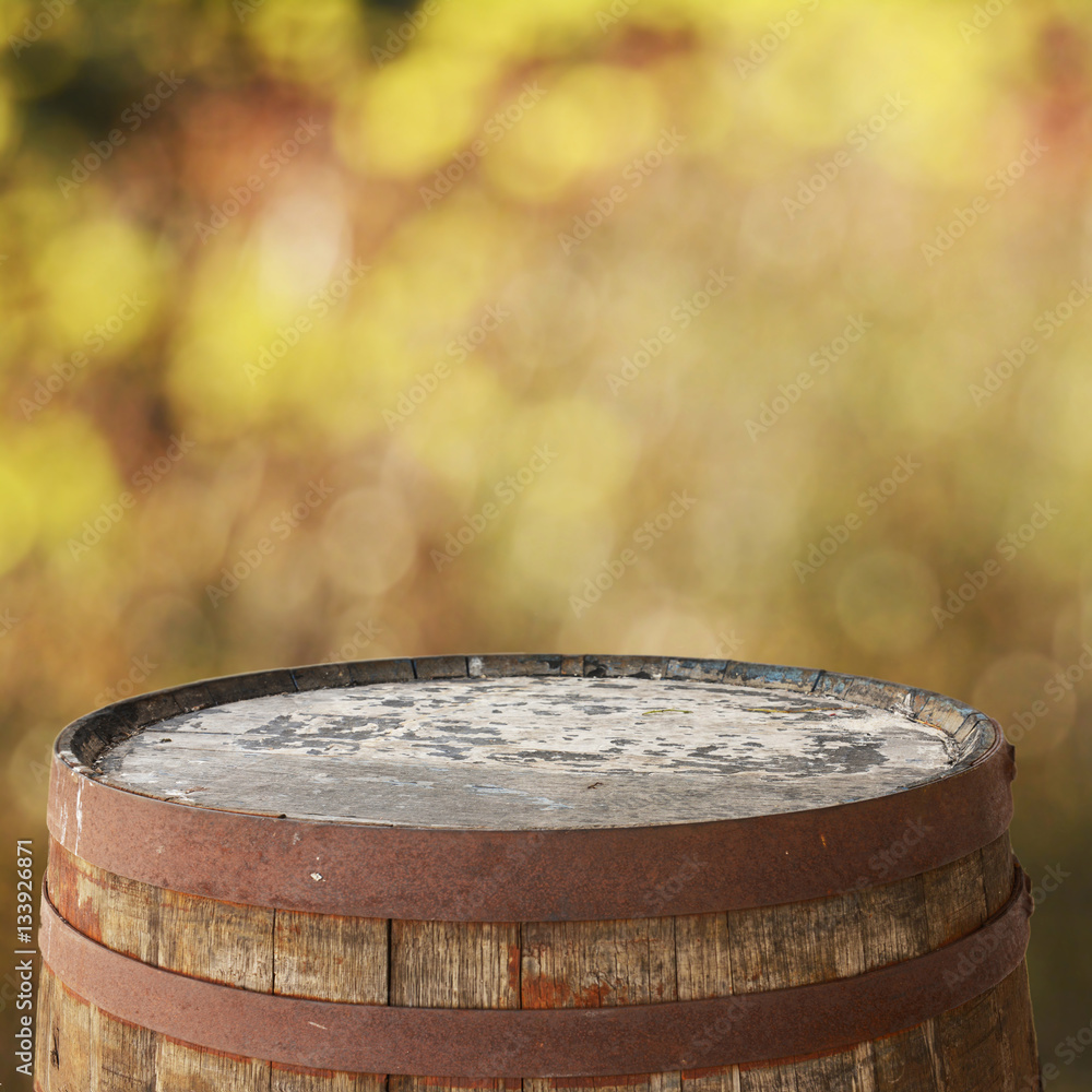 Fototapeta premium Old barrel top for display montages