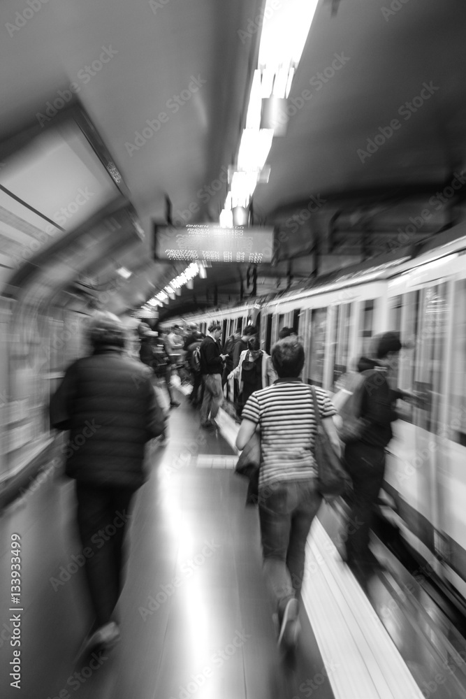 METROPOLITANA METROPOLITANA