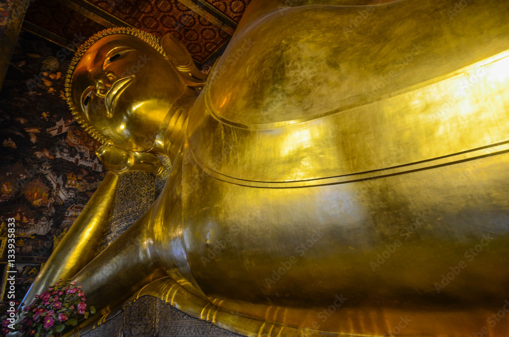 Die liegende Buddha Statue Wat Pho in Bangkok, Thailand