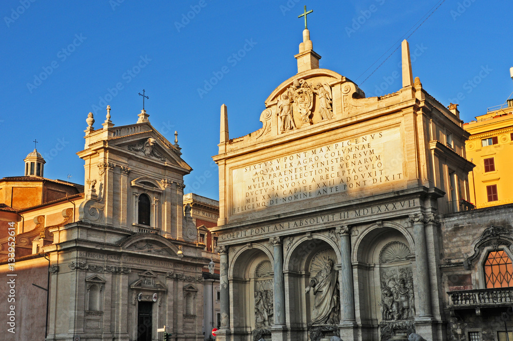 Roma, la chiesa di Santa Maria della Vittoria e la Fontana dell'Acqua Felice