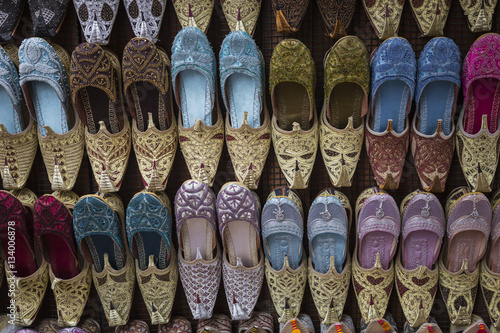 Shoes in arabian style, market of Dubai © Curioso.Photography