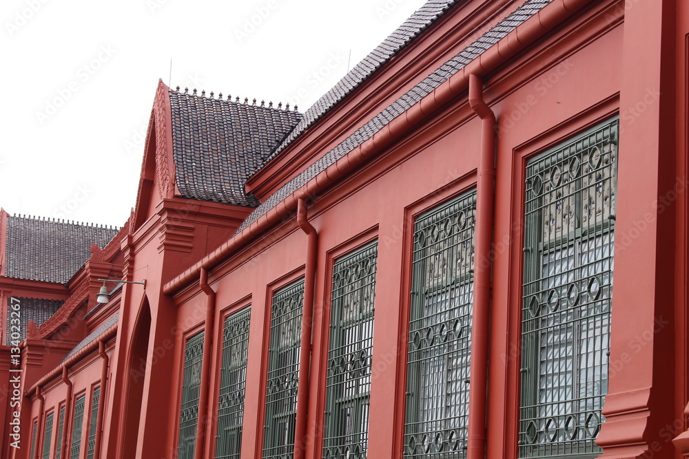 Fototapeta premium Red building