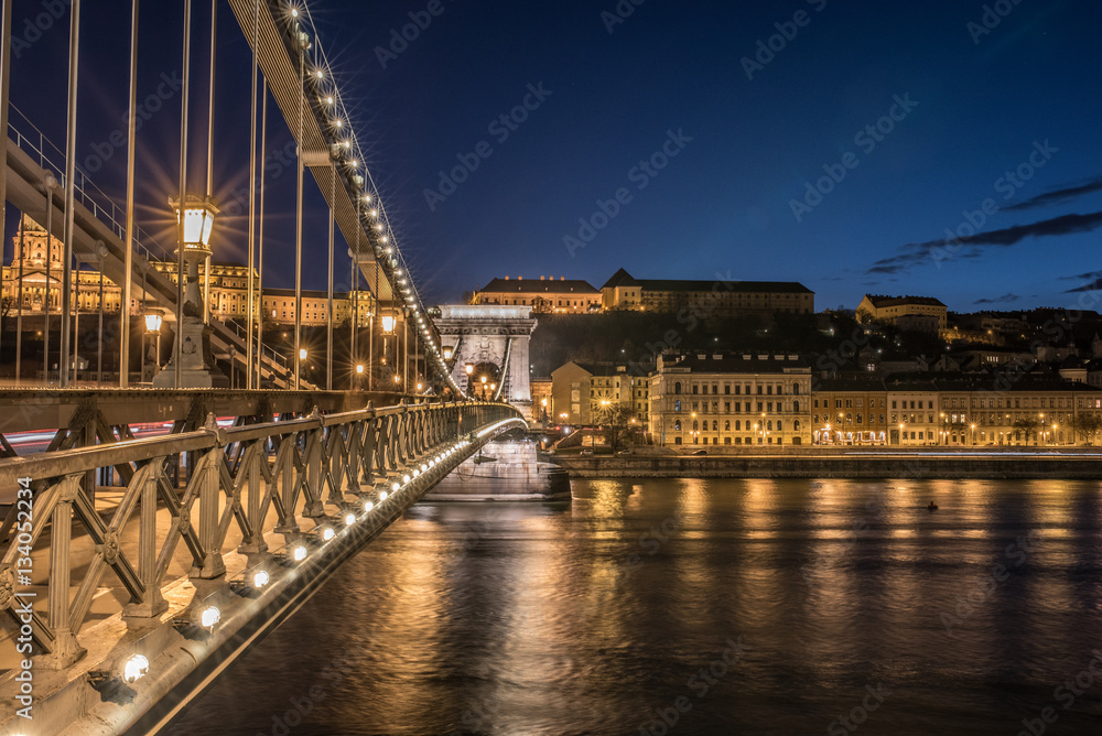 Fototapeta premium Budapest Kettenbrücke