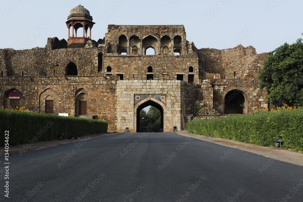 Fototapeta premium Bara Darwaza as seen from inside Purana Qila in Delhi, India, Asia.