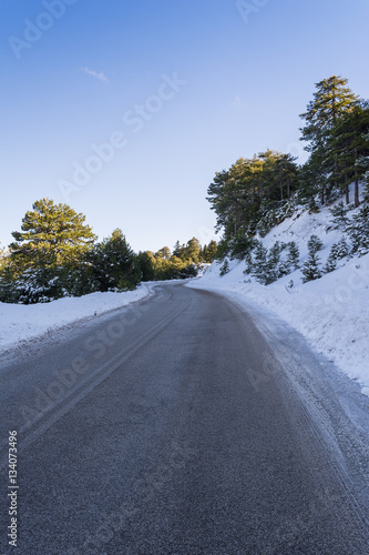 Road at Ziria mountain on a winter day, South Peloponnese, Greece © akarb