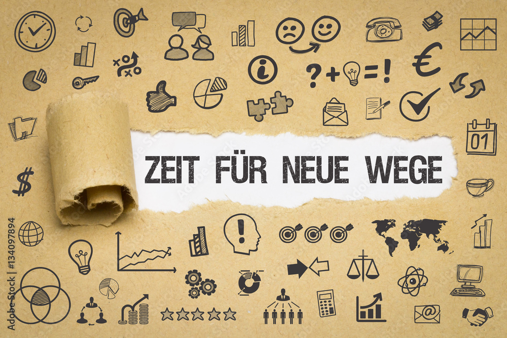 Zeit für neue Wege / Papier mit Symbole StockFoto Adobe Stock