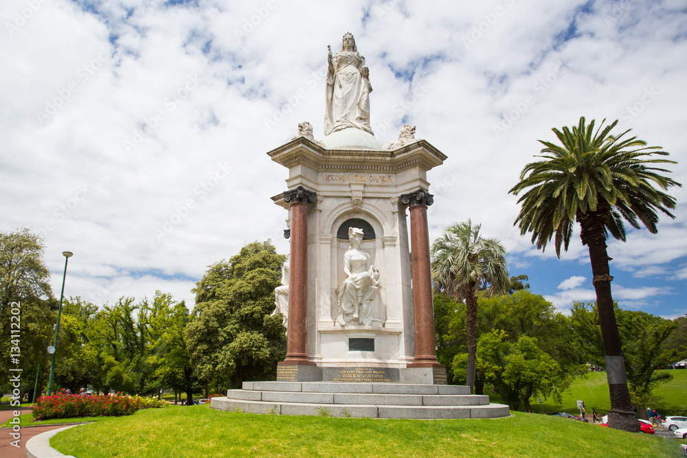 Melbourne Skyline Thru Queen Victoria Gardens