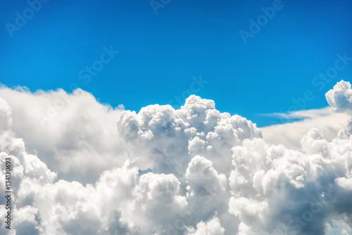 Obraz Niebieskie chmury i niebo