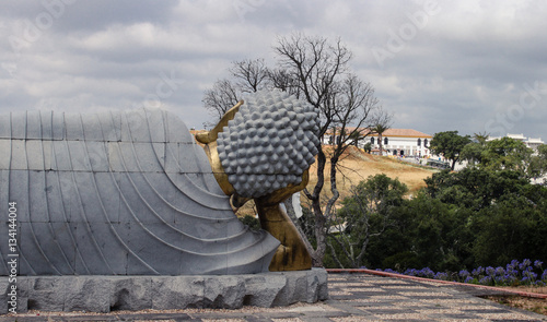 Tableau sur toile Amazing Sculptured Buddha lying