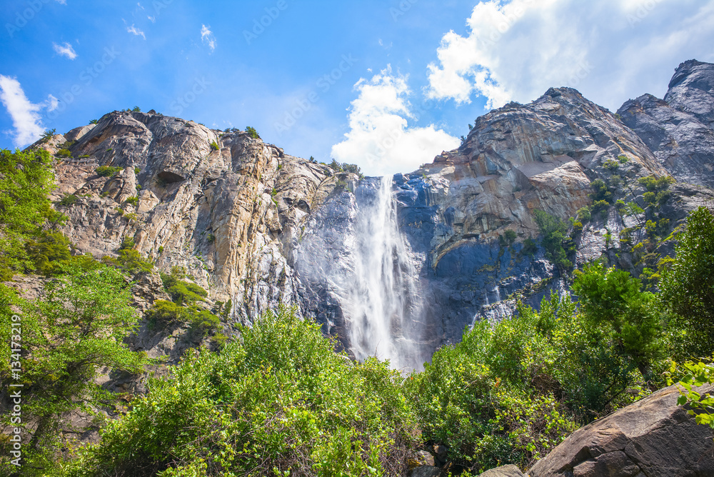 Yosemite National Park Bridal Veil Falls, California, USA.