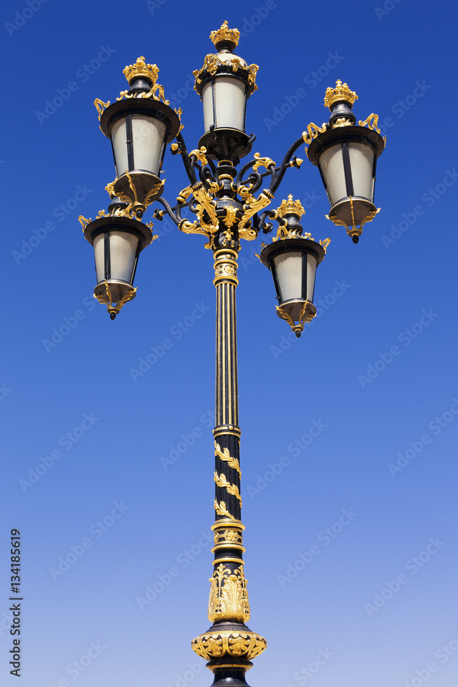 Ornated streetlight