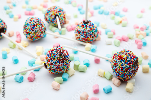 Brownie cake pops with color sugar pearls and marshmallow
